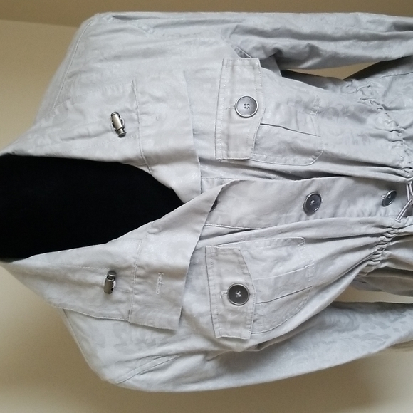 Chico's Siimmer Pattern Grey Jacket Size 2 - Picture 2 of 4